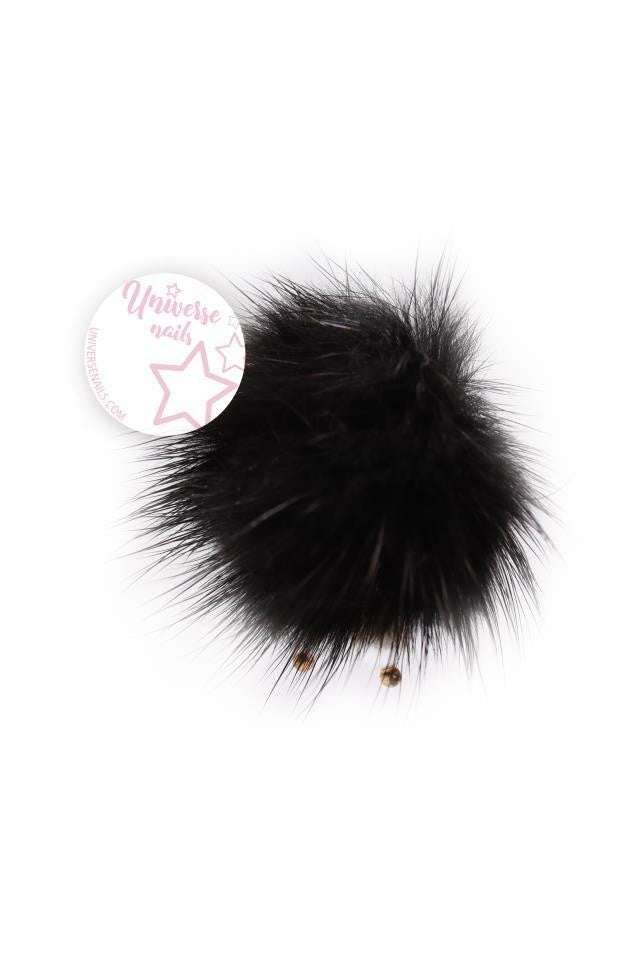 POMPONS BLACK