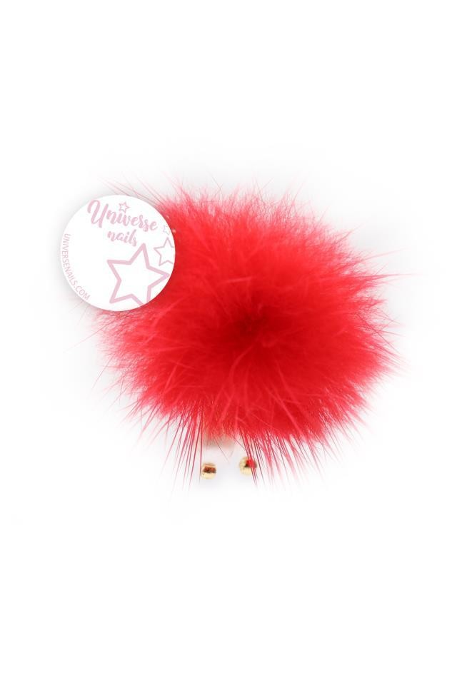 POMPONS RED